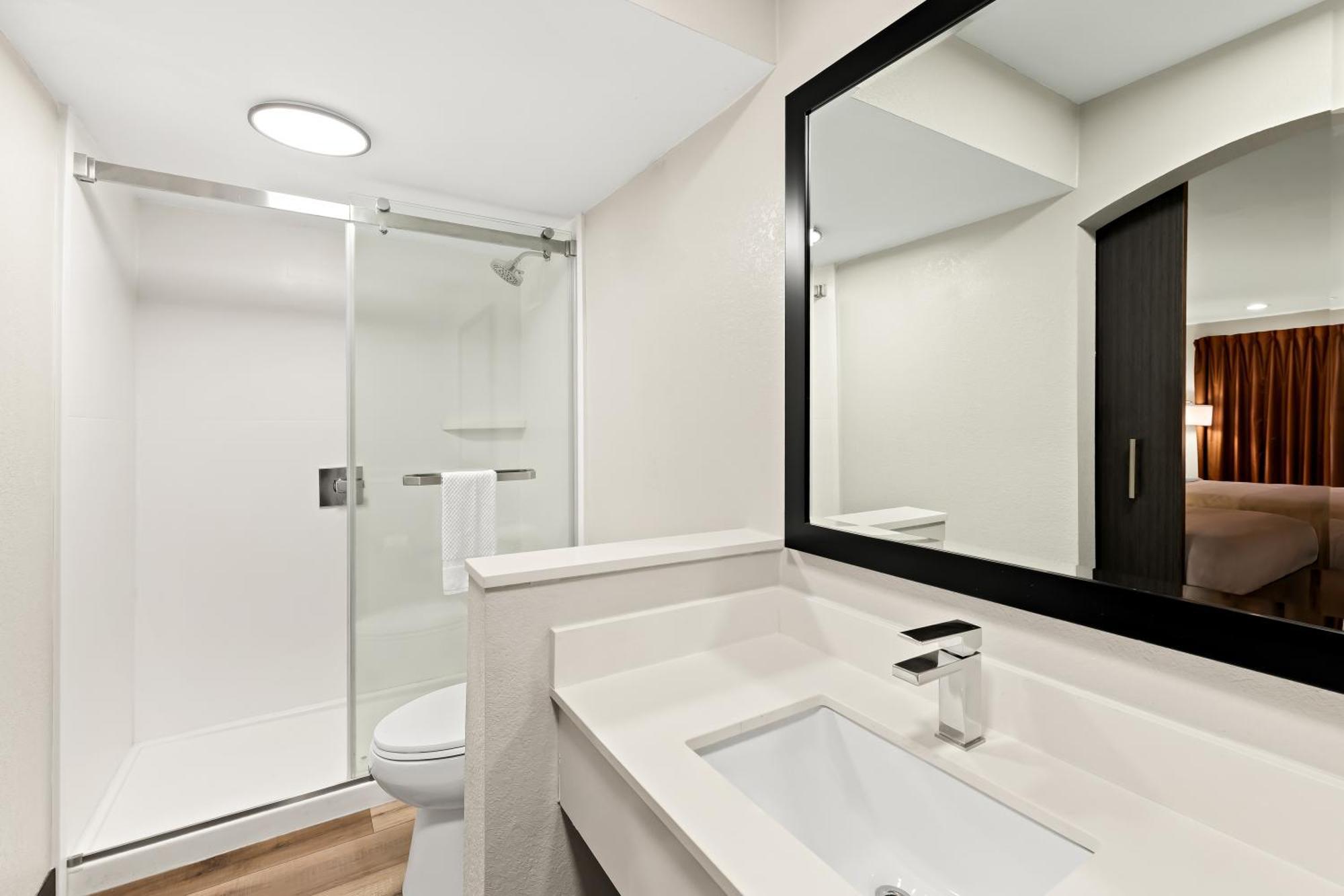 Quality Inn & Suites Dumas Esterno foto
