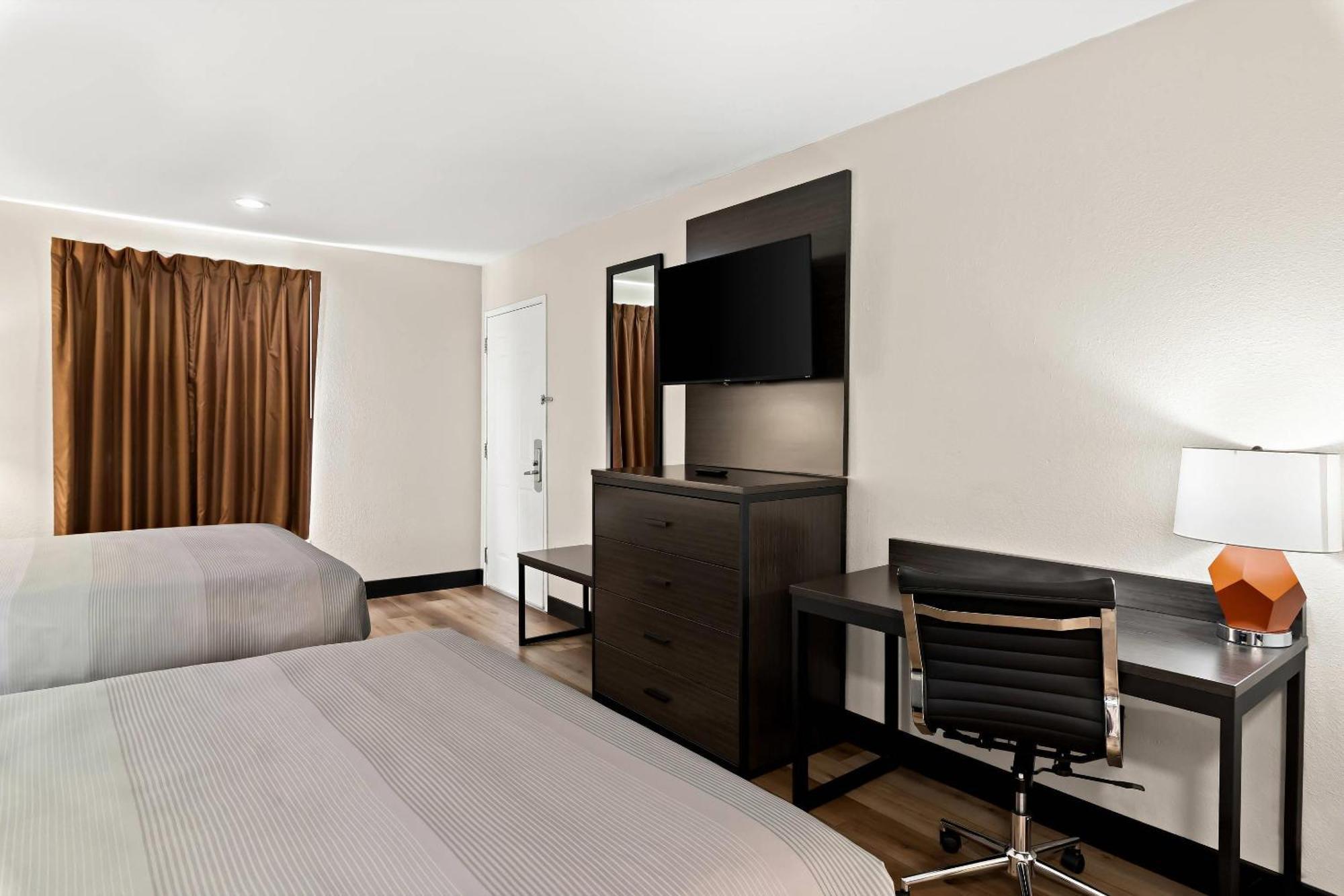 Quality Inn & Suites Dumas Esterno foto